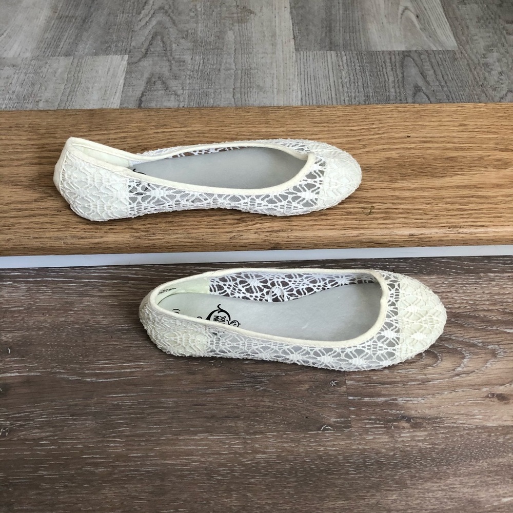 Lightweight Flats - Picture 2 of 6
